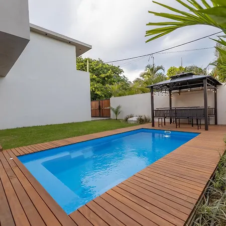 La Villa De Grand Bay Exterior photo